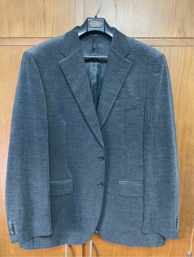 Chaquera Cortefiel Gris oscuro T56