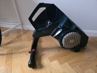 Rodillo elite turno,calzo y cassette shimano