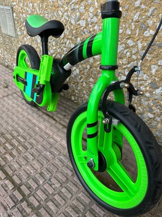 Bicicleta equilibrio/pedales
