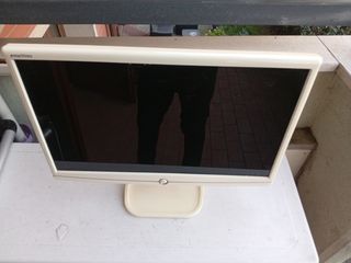 Monitor PC e machines 19 pollici 