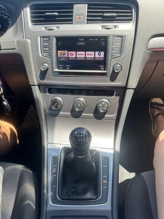 Volkswagen Golf 2016