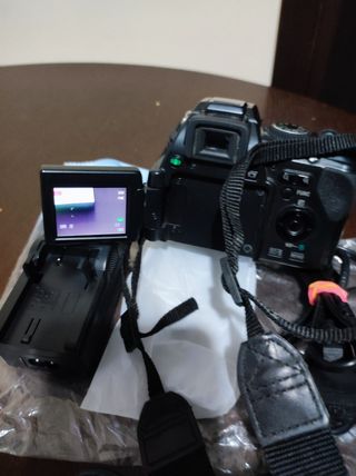 KONICA MINOLTA DIMAGE A200 anti shake