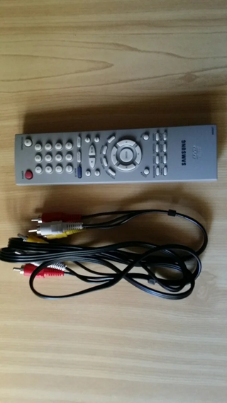 Reproductor DVD Samsung. Modelo E235.