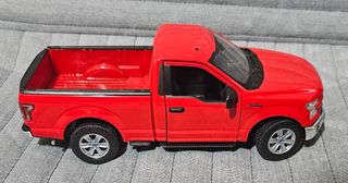 modellino Ford F-150 regular cab pick-up 2015 1:24