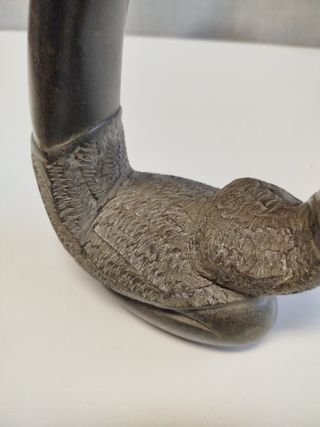 Escultura abstracta piedra, arte étnico africano.