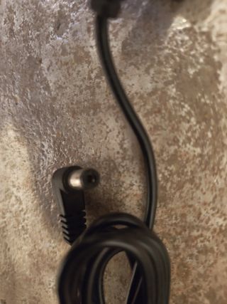 Caricatore 12v 2A