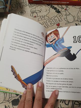 Los Futbolísimos 2: El misterio de los siete goles en propia puerta (Spanish Edition)