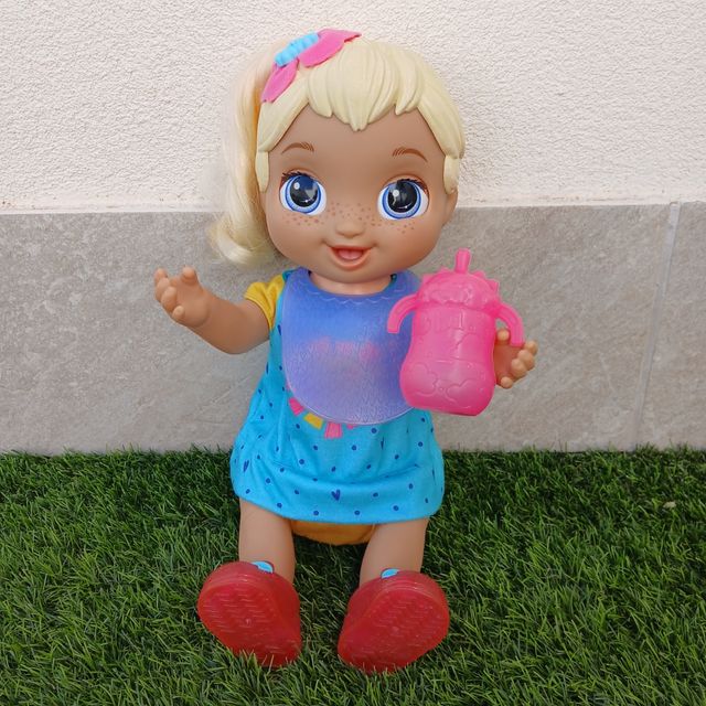 Muñeca BABY ALIVE