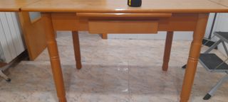 Mesa rústica cocina y sillas de regalo