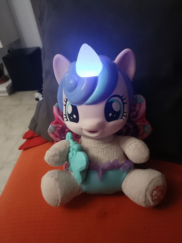 Poni bebe princesa