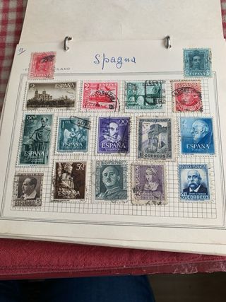 100 Francobolli di varie nazioni