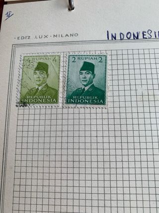 100 Francobolli di varie nazioni