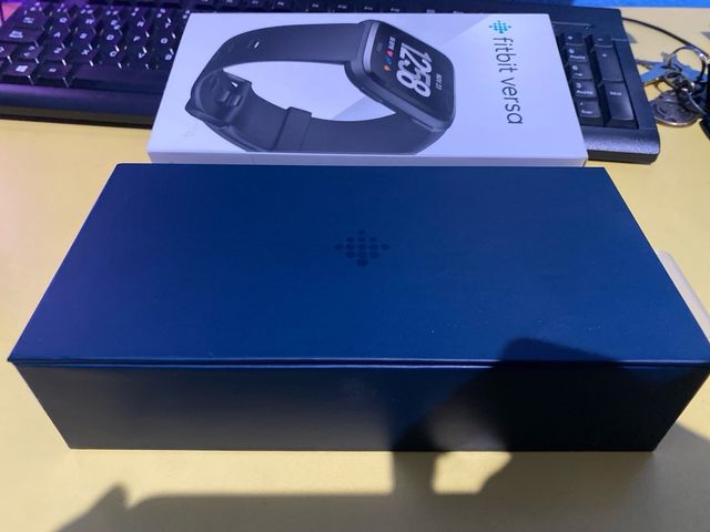 Smartwatch Fitbit versa