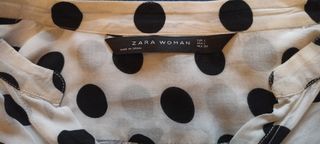 Camisa fluida lunares Zara