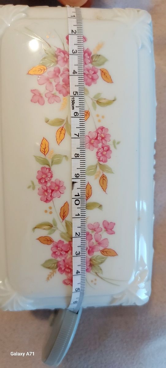 Portagioie vintage in porcellana Sanbo