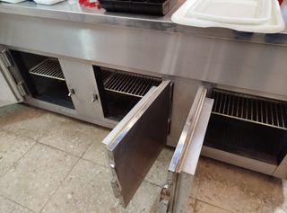 VITRINA EXPOSITORA REFRIGERADA VENTA EN PERSONA.