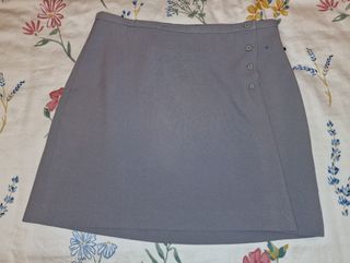 Minifalda gris tipo evase, Zara, t 38