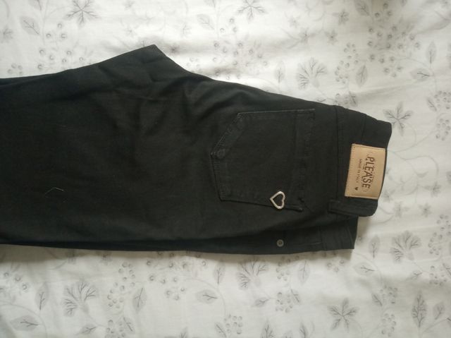 Pantalón negro mujer marca please talla 34