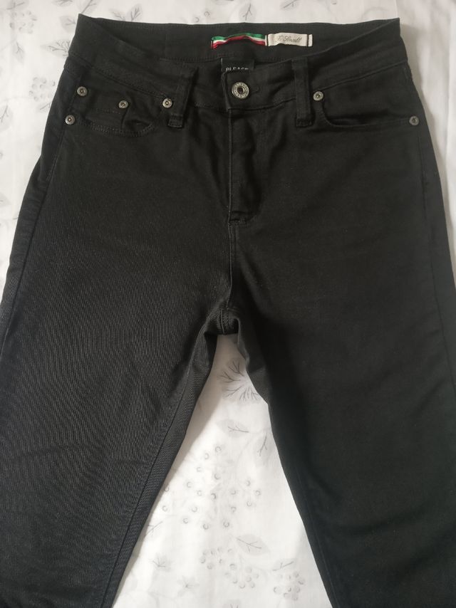 Pantalón negro mujer marca please talla 34