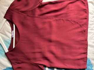Blusa burdeos Mulaya