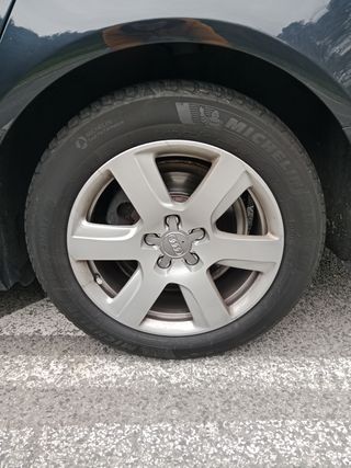 LLANTAS ORIGINALES AUDI 17"