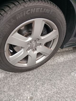 LLANTAS ORIGINALES AUDI 17"