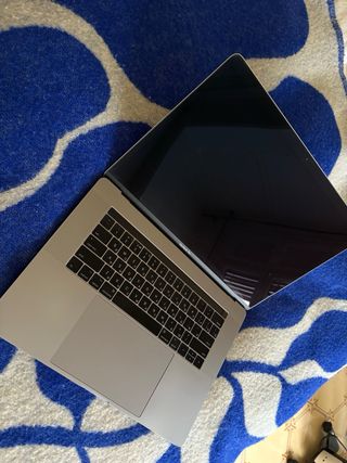 MacBook Pro 15” 2017 500GB
