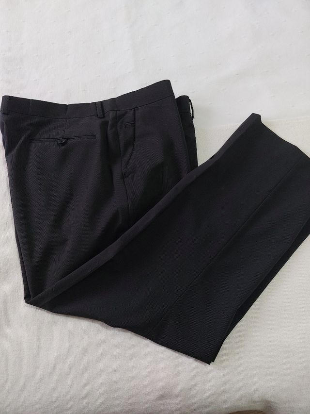 Pantalón traje gris T. 49-50