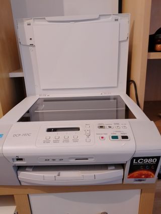 Impresora , regalo cartuchos de tinta.