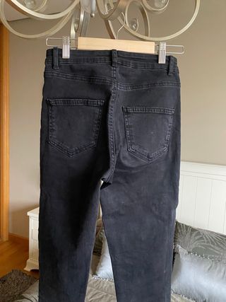 Legging vaquero tachas Calcedonia.