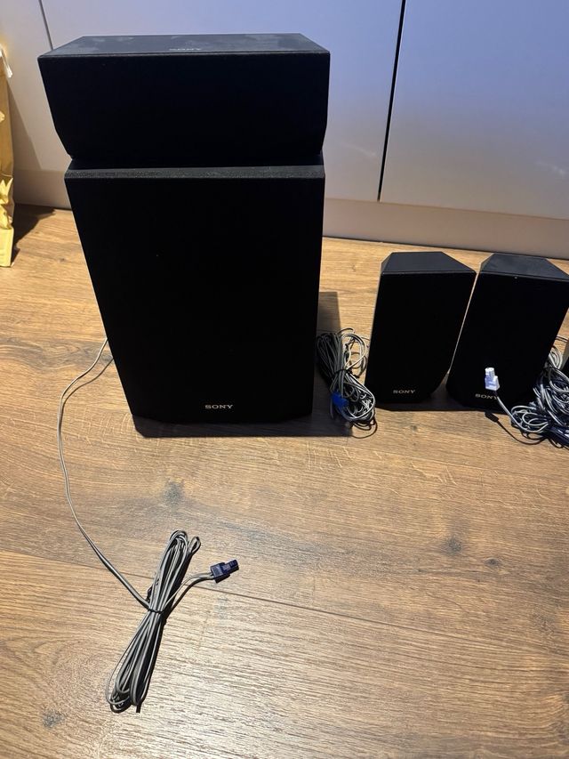 SONY HOME CINEMA 5.1 BDV E2100