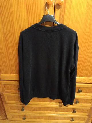Sudadera negra 