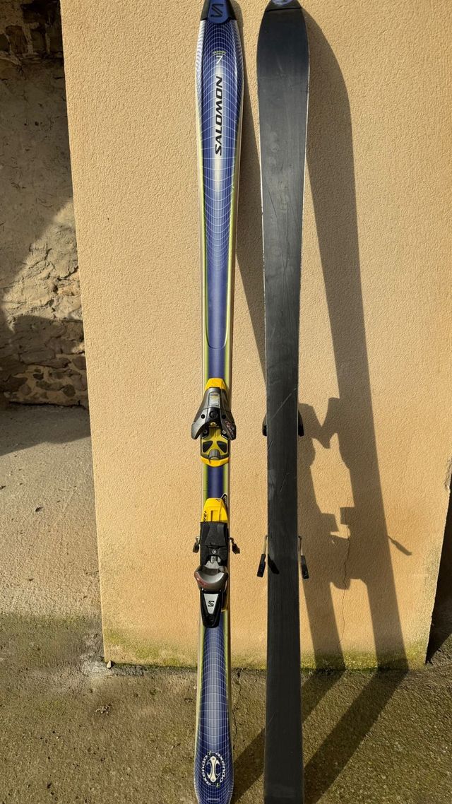 Yellow skis