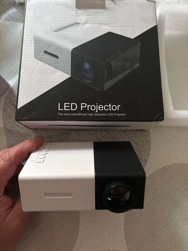 Mini proyector 