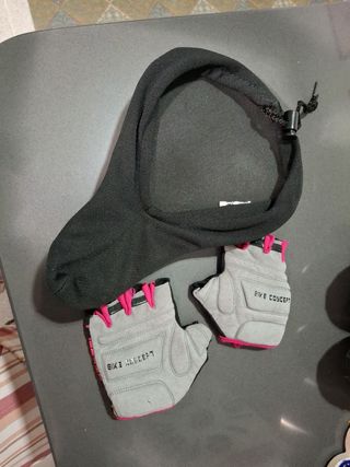 Zapatillas Spining Sillín y Guantes de regalo.