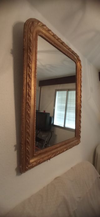 Espejo antiguo