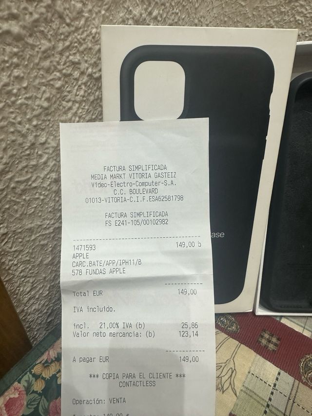 Funda iphone 11 cargador original!!