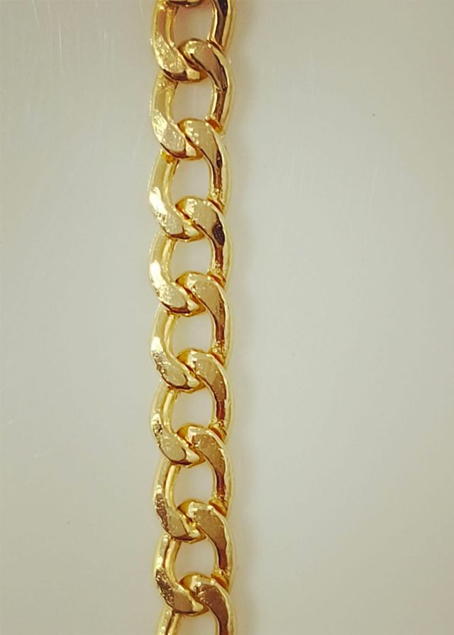 Cadena chapada en oro de 18k