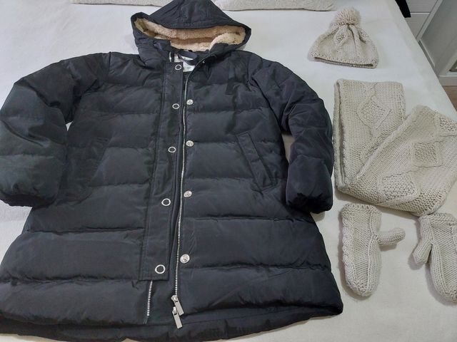 Abrigo plumas T. XL ,gorro, bufanda.