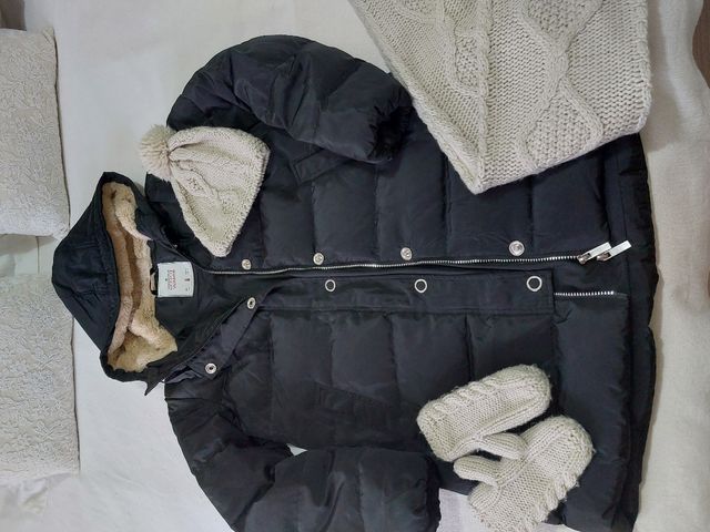 Abrigo plumas T. XL ,gorro, bufanda.