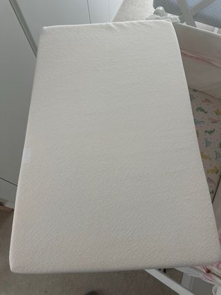 Minicuna con colchón adicional