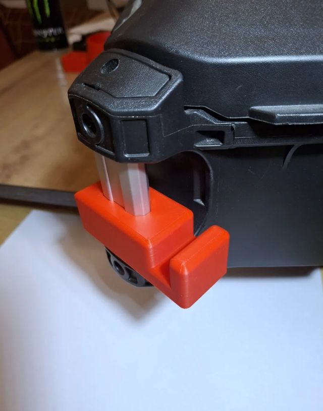 Gancho Milwaukee packout 