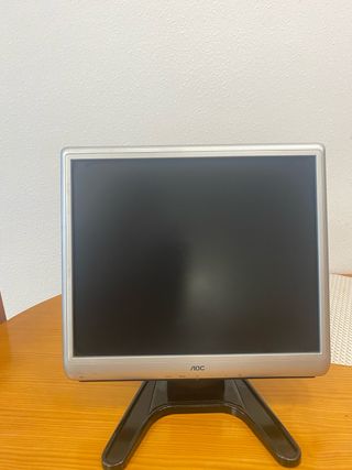 Monitor 17’’ 4:3