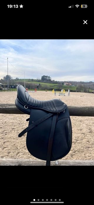 Silla de montar ISLANDIA  Omega Line como nueva 