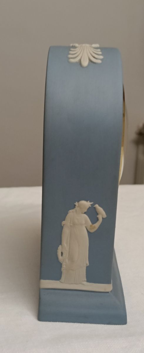 Reloj de cerámica inglesa