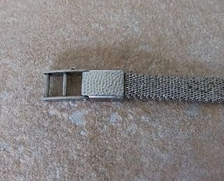 Pequeño reloj carga manual SEIKO de señora 
