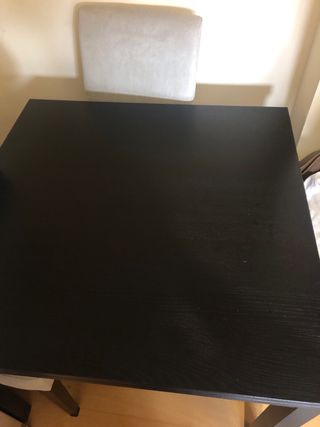 Mesa de comedor  URGE VENTA