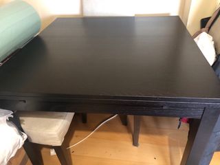 Mesa de comedor  URGE VENTA