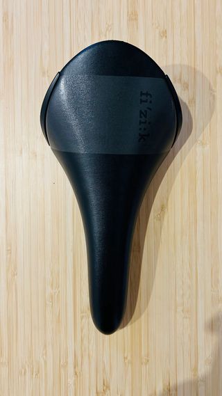 Sillín FIZIK ALIANTE R1 Carbono Negro