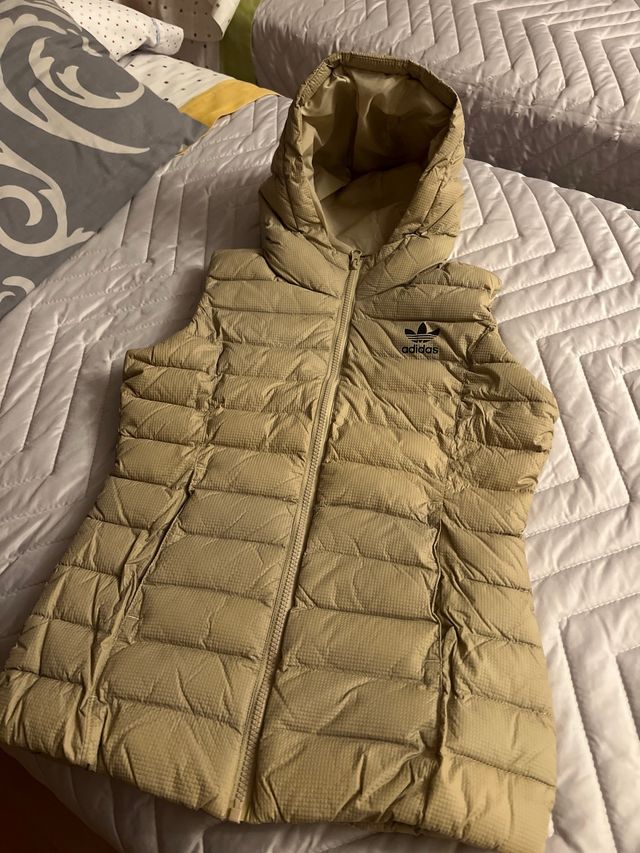 Chaleco Adidas talla 34/36